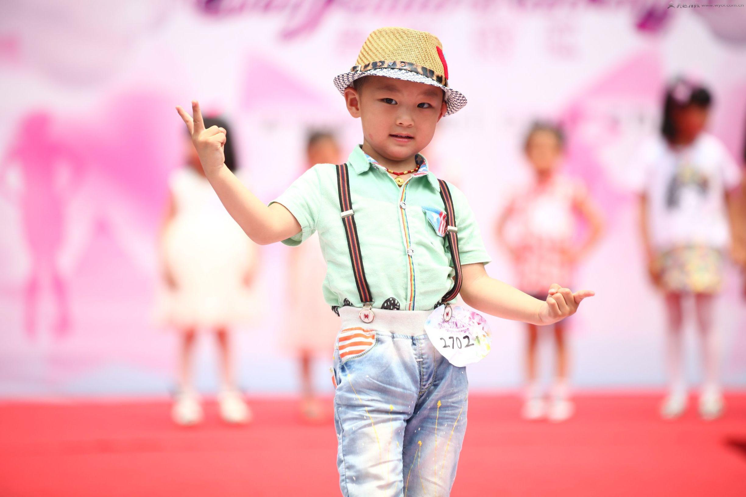 微信投票放任务平台全民征名投票平台