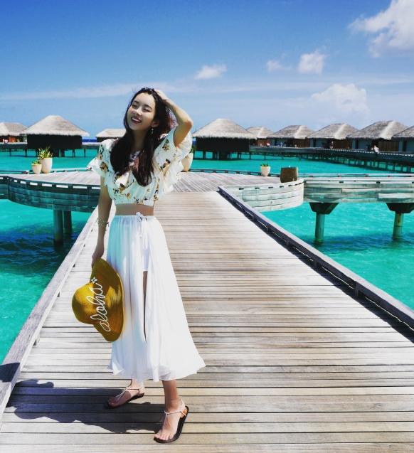 朋友圈怎么不显示别人的点赞微信点赞不是好友能看到吗