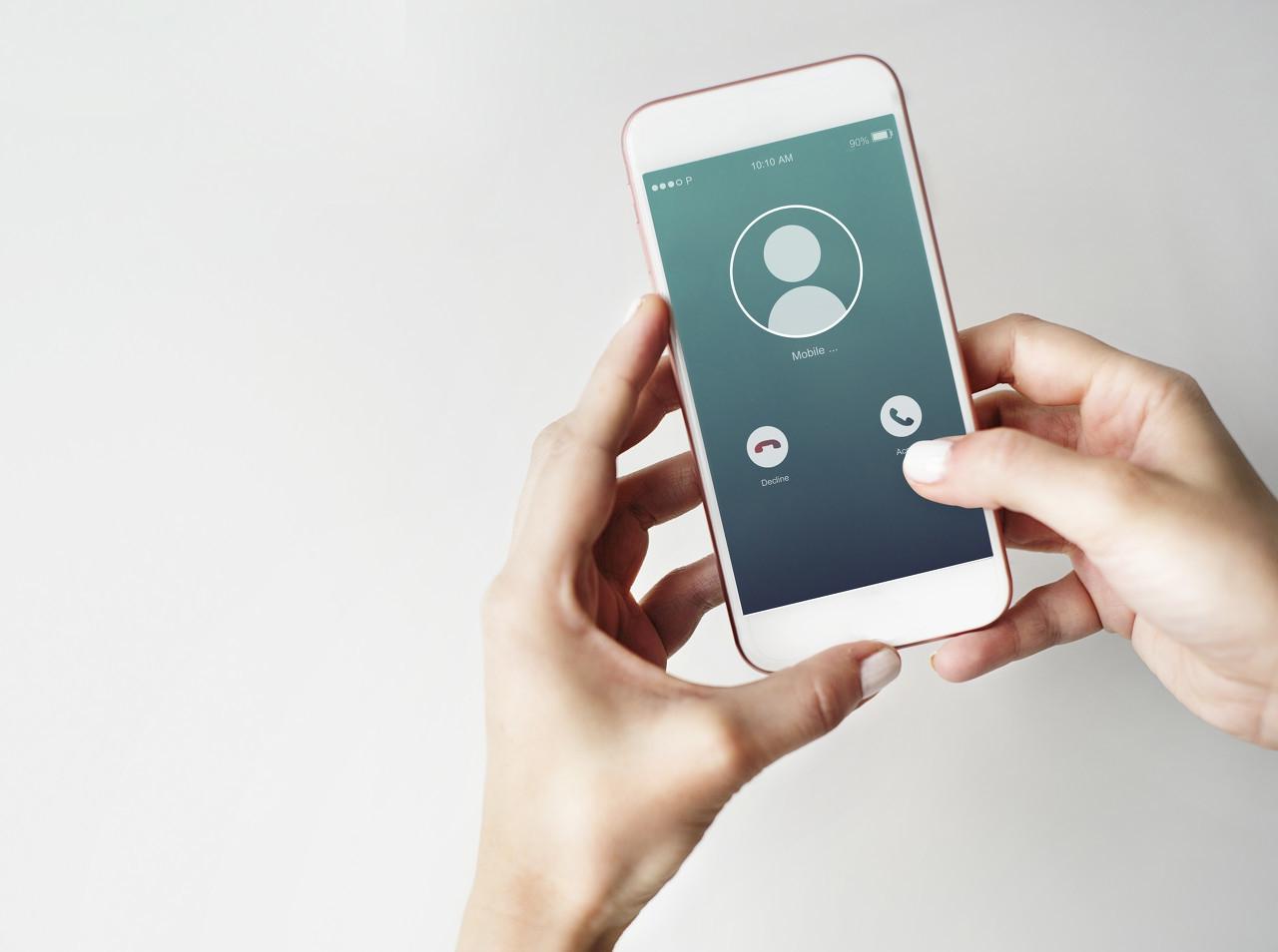 怎么隐藏某个人的微信怎样隐藏别人微信头像和昵称