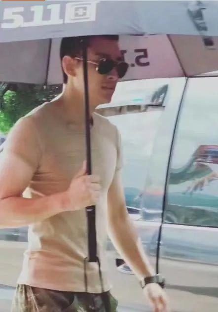 微信自动点赞工具怎么花钱买朋友圈点赞