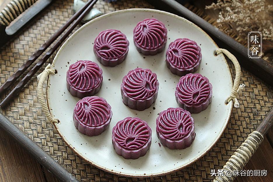 哪里可以买朋友圈点赞有男生会给他自己发的每一个朋友圈都点赞