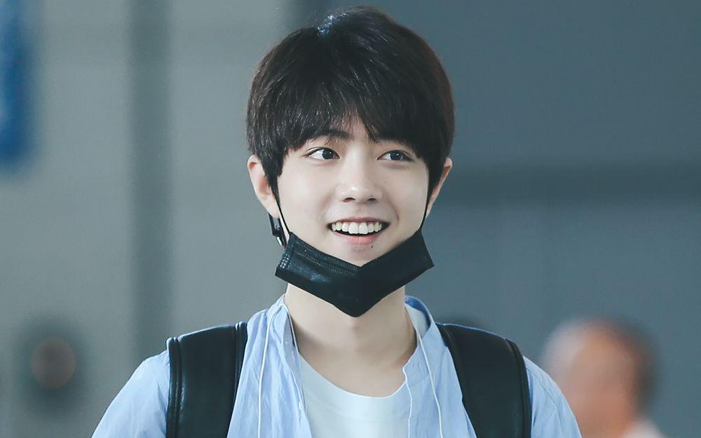 破解微信投票限制需要在微信的投票上隐藏选手获得票数